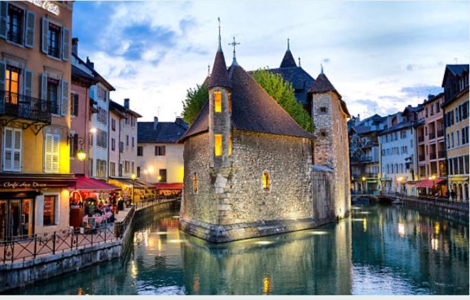 ---The Century---Au Centre D'Annecy Exterior foto